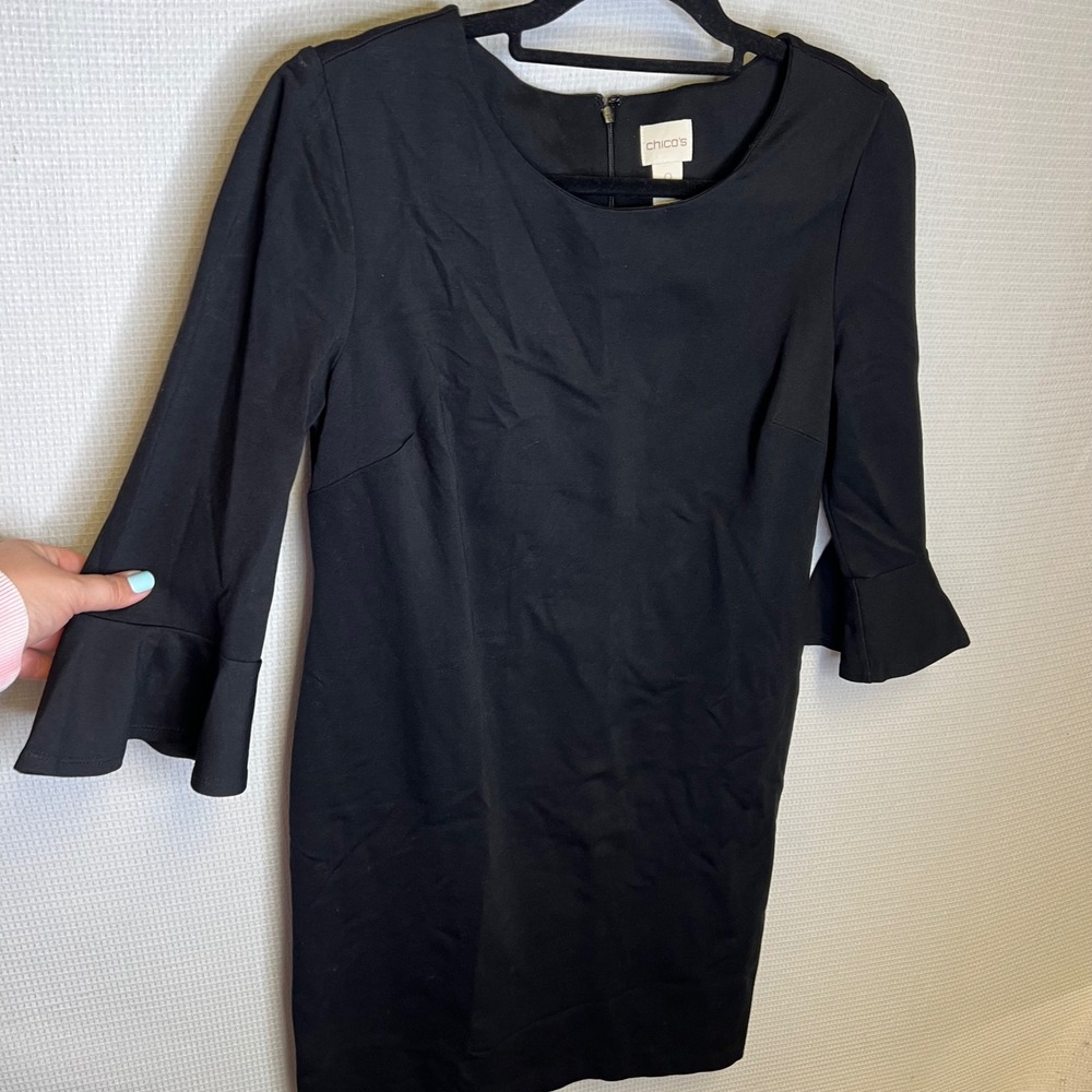 Chicos Black Ponte Sheath Dress Bell Sleeve Scoop Neck Size 0 Small